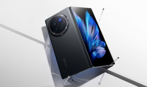 南五大核心维度与品牌优势全解析爱游戏app体育折叠手机选购指(图3)