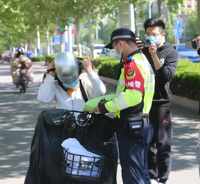 +5”新政策3类车型放心骑严查5种违规行为爱游戏(ayx)中国网站6月起电动车迎“3(图4)